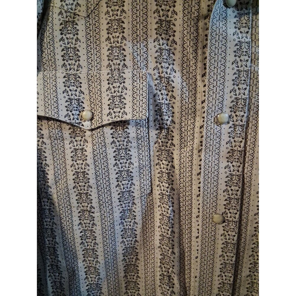 Men's large Roper pearl snap western shirt
